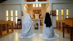 Adoration Ecuador